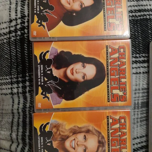 CHARLIE'S ANGELS COMPLETE 3 SEASON KATE JACKSON, JACLYN SMITH, CHERYL LADD DVD - Picture 8 of 16